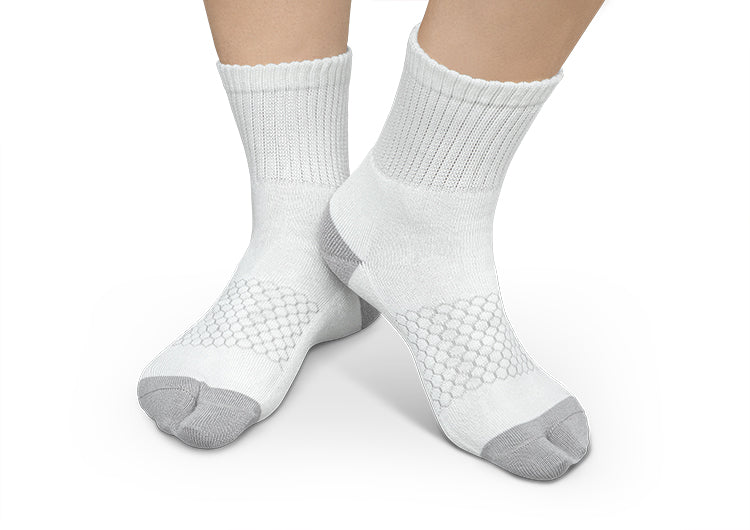 Alternative view of Bunion Relief. Padded Ankle Socks - White