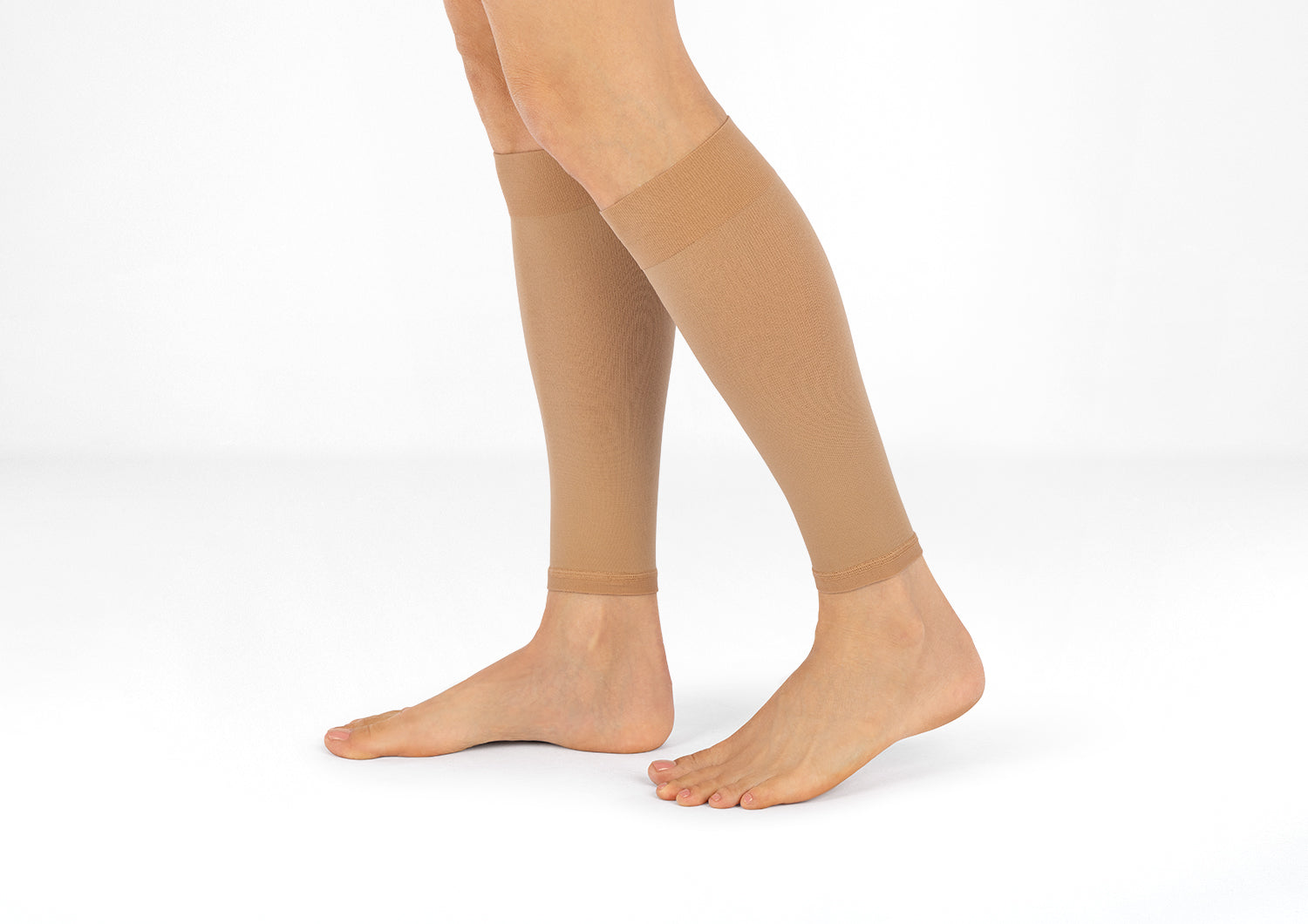 Alternative view of Compression Calf Sleeves Standard 15-20 mmHg - Tan