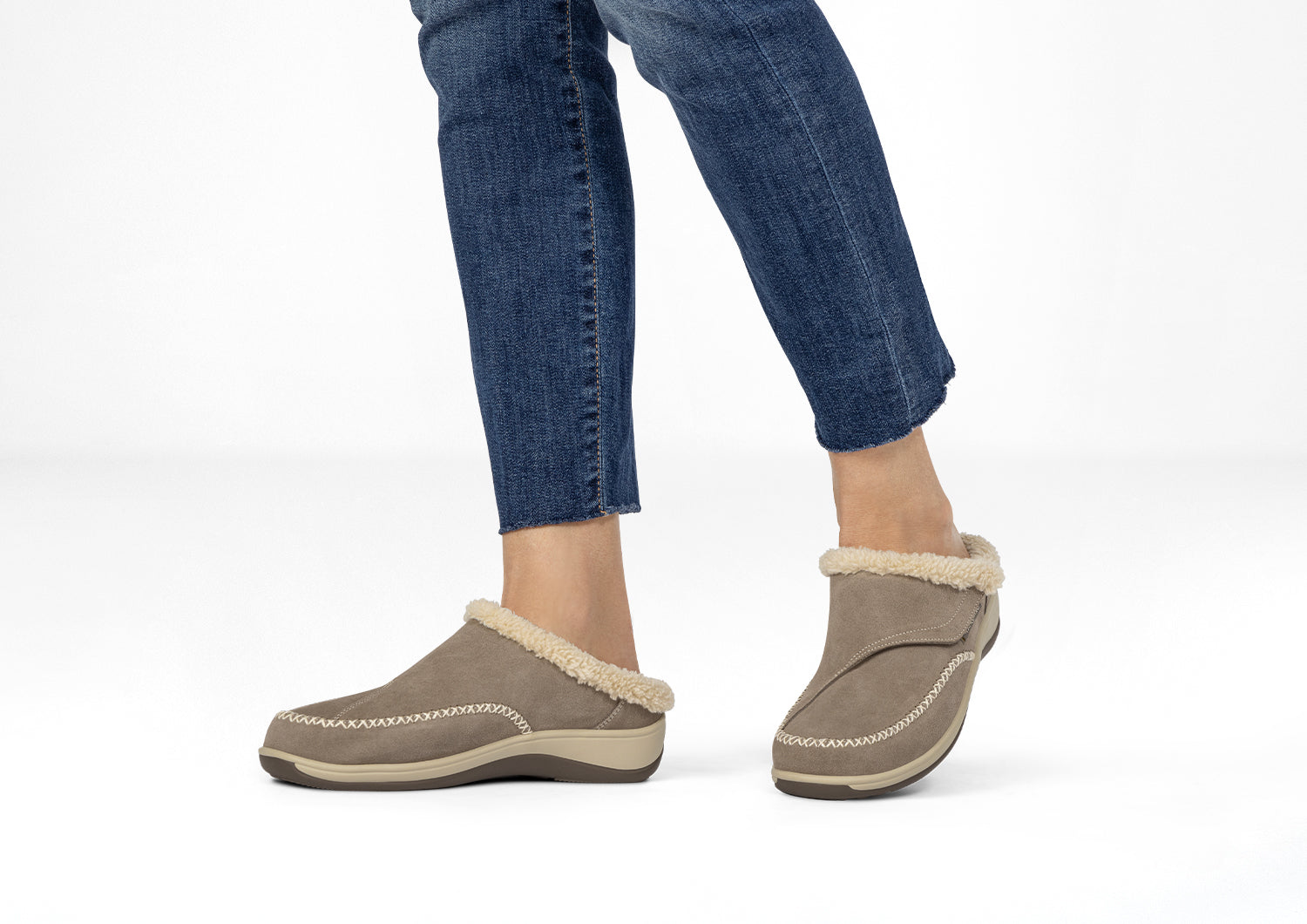 Alternative view of Charlotte - Taupe