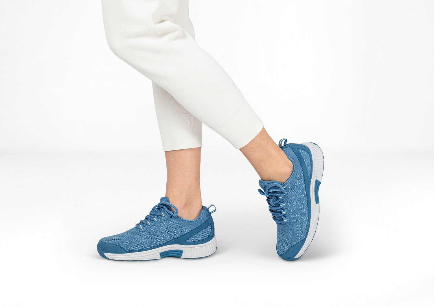 Alternative view of Coral - Blue
