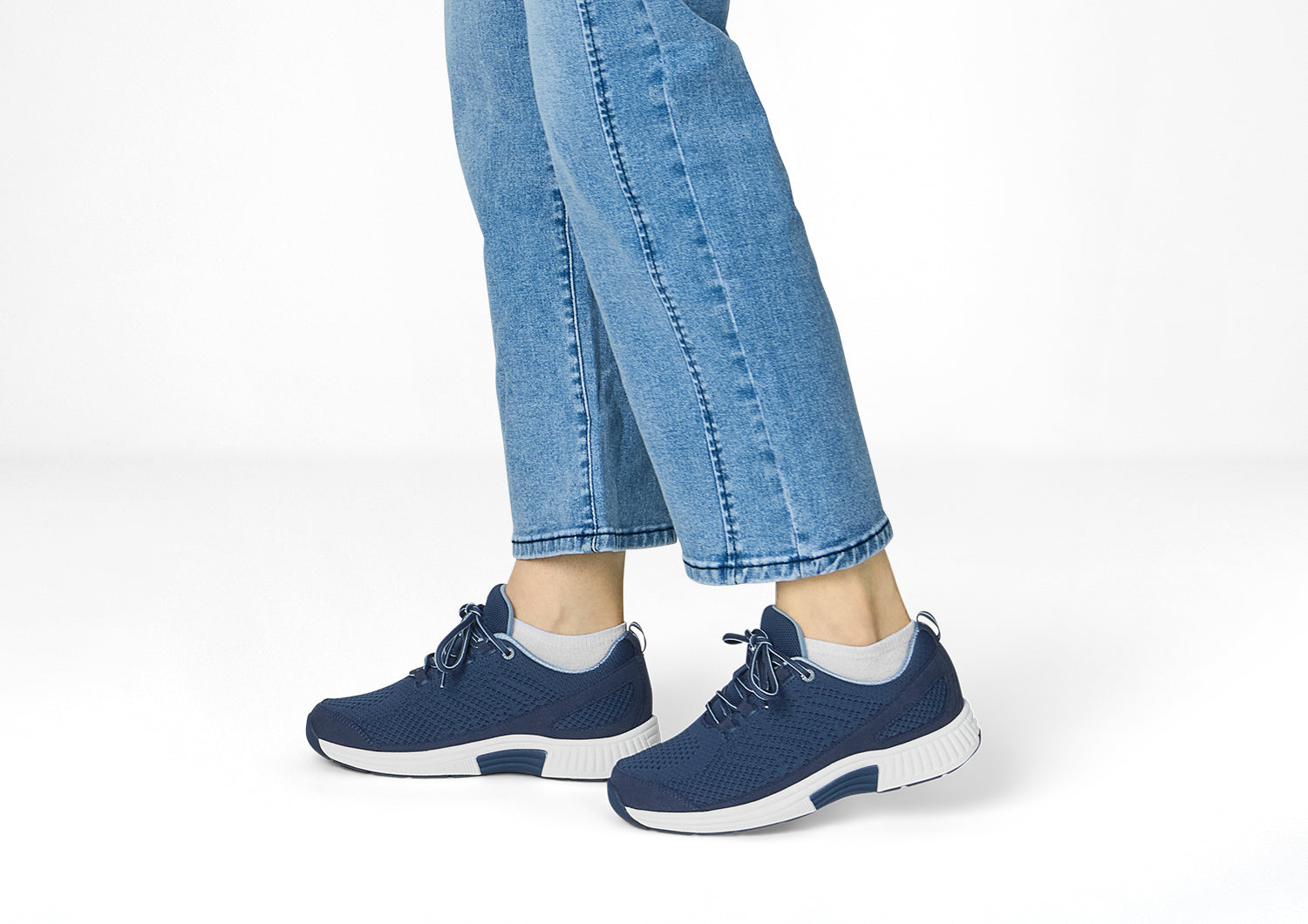 Alternative view of Coral - Navy/Light Blue