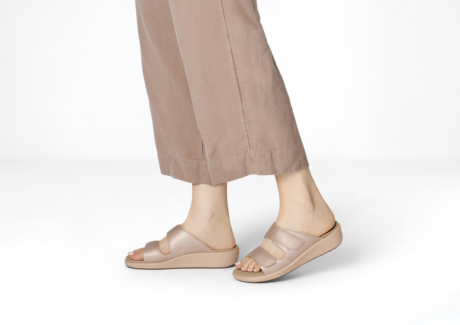 Alternative view of Cruz - Dusty Rose Pink