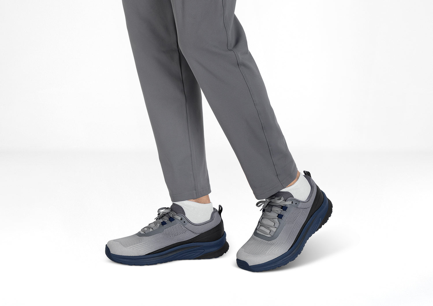 Alternative view of Race - Gray/Navy